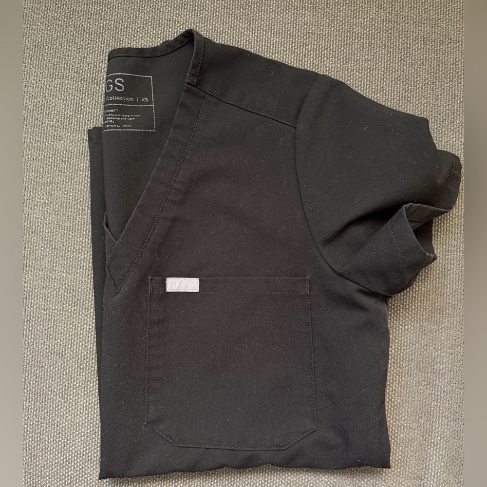 Figs Catarina One-Pocket Scrub
Top Women